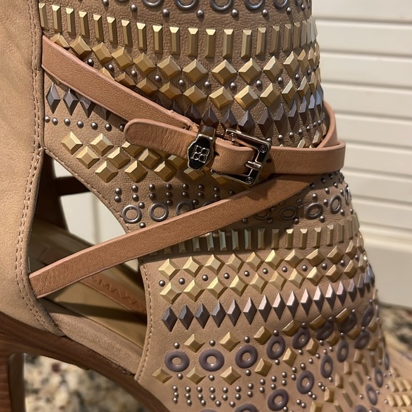 BCBGMAXAZRIA WEST2 Peek Toe Ankle Bootie Sandals - Picture 10 of 10